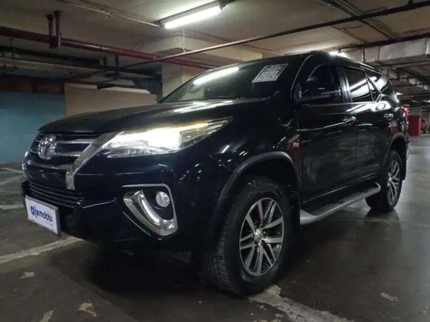 DP RENDAH Toyota Fortuner 2.7 4x2 SRZ Bensin-AT 2017 TJN