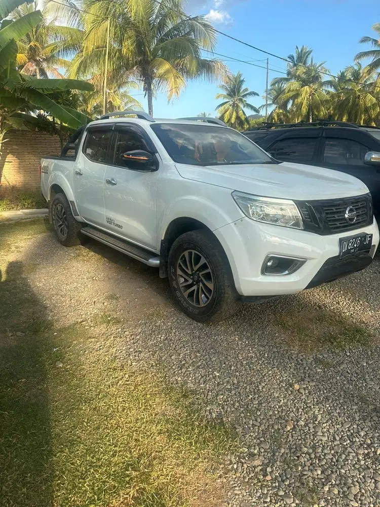 NISSAN NAVARA 2015 (DOUBLE CABIN)