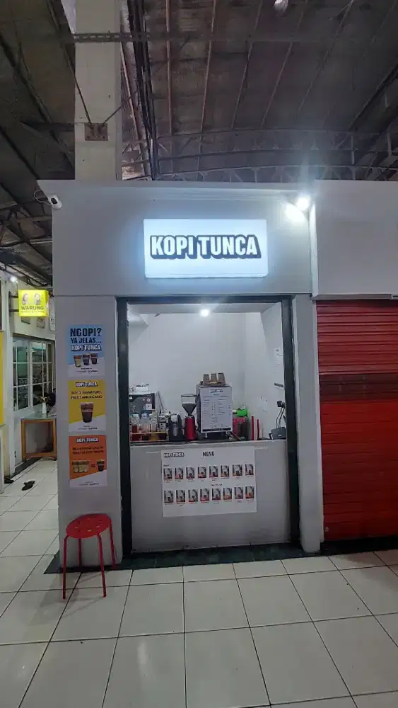 Di oper sewakan kios pasar santa full renov