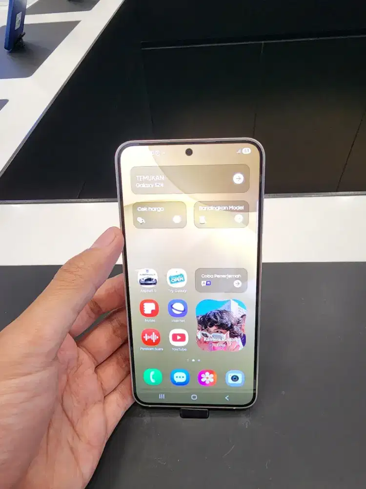 Cuci gudang New samsung S24 256gb free speaker Bluetooth