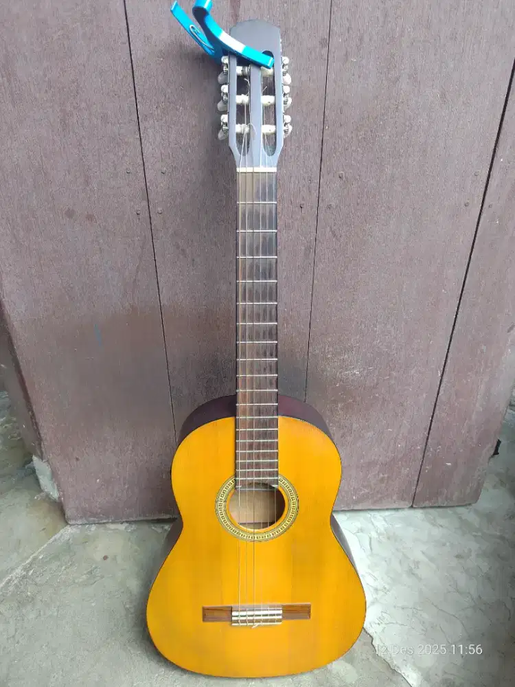 Gitar Classic genta cj200