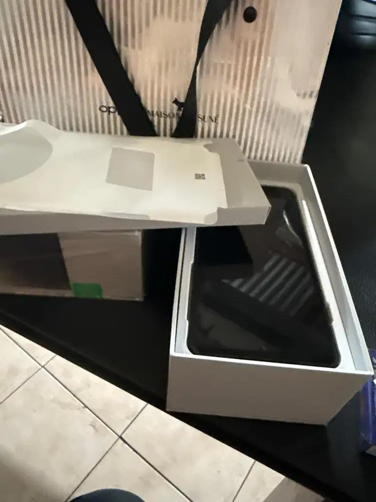 HP Oppo Find X8 Pro Mulus Turun Harga