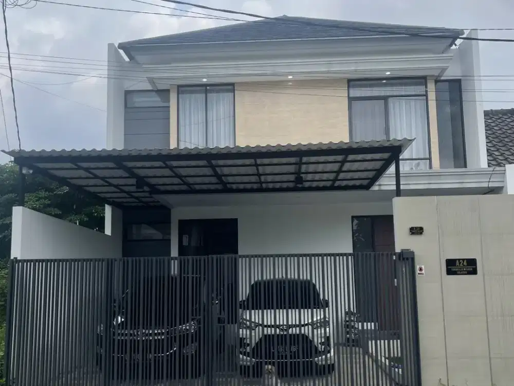 Rumah 2 Lantai Bagus Furnished SHM di Tenggilis Mejoyo Selatan