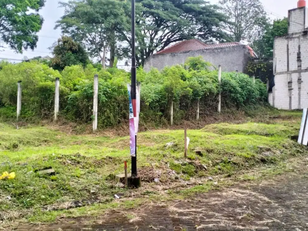 800 Jutaan Dijual Villa Batu 1 Menit BNS