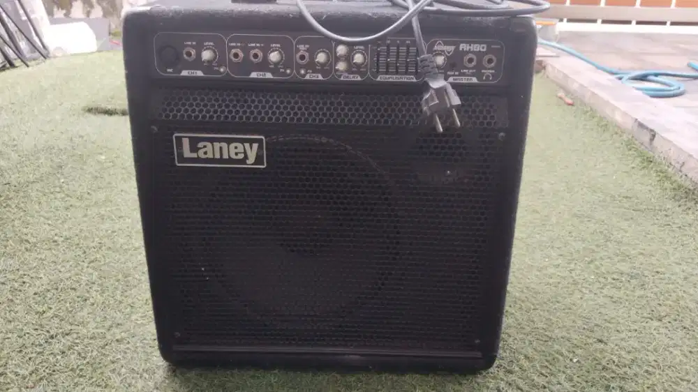 DIJUAL AMPLI LANEY