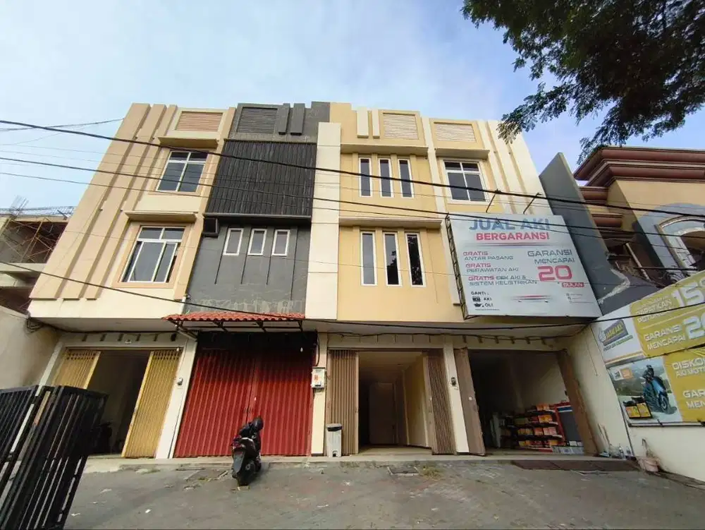 RUKO 3,5 LANTAI DI RAYA MERR COCOK UTK SEGALA USAHA DEKAT GALAXY MALL