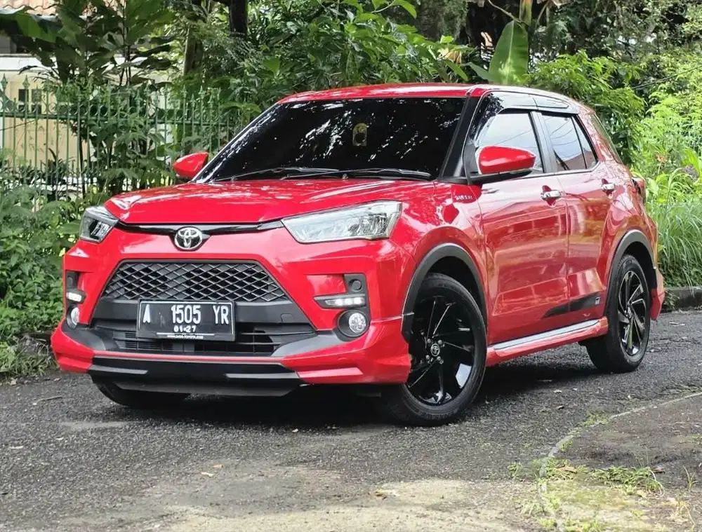RAIZE GR SPORT 1.0 TURBO AT 2021 LowKM 21rb RECORD TOYOTA, BANDUNG