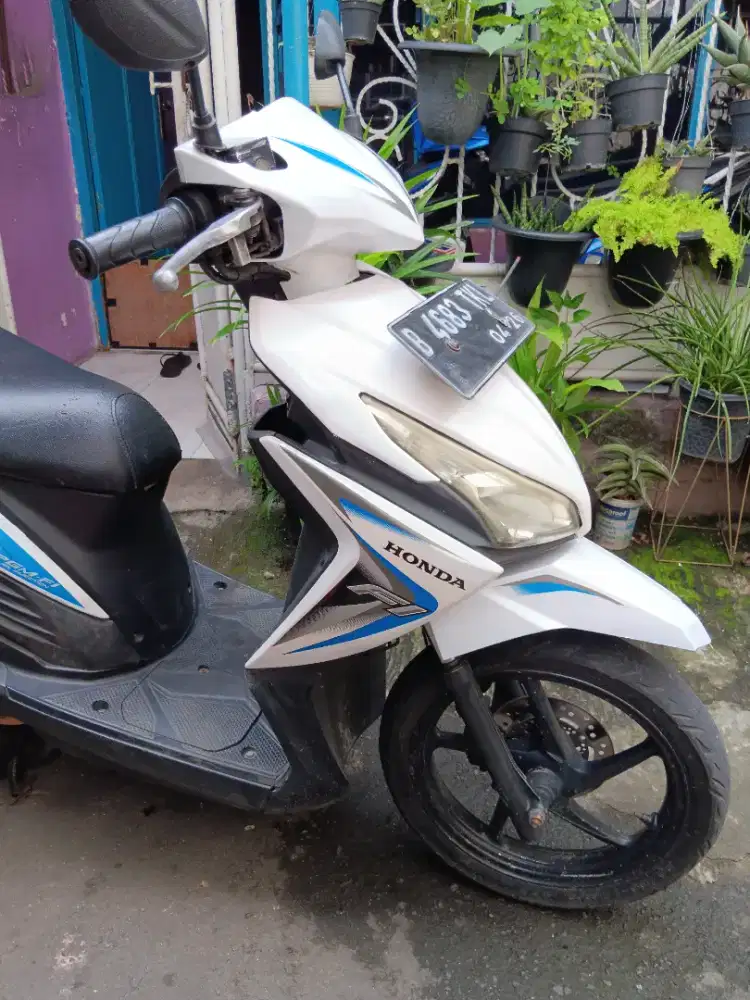Honda Vario LED 110cc Mesin Bagus Body Bagus
