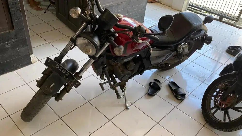 Jual motor beneli motobi 200 Tahun 2022