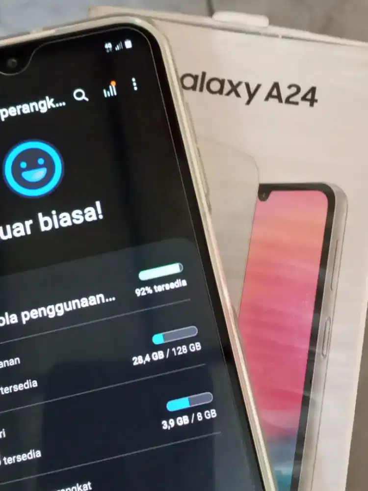 Samsung A24 (8/128) kumplit