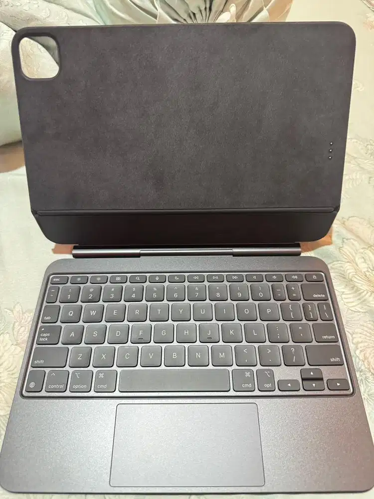 Ipad Magic Keyboard Khusus Ipad Pro M4, M5
