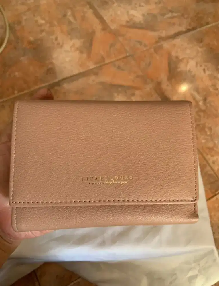 Dompet Pierre Loues like new