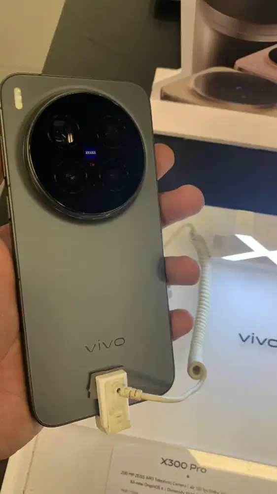 CICILAN PROMO DESEMBER BY KREDIVO