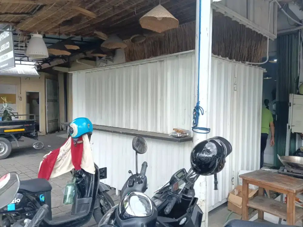 Rombong  usaha kontainer