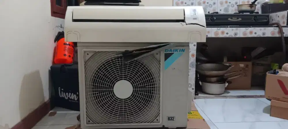 AC Daikin 1 pk Normal/Dingin