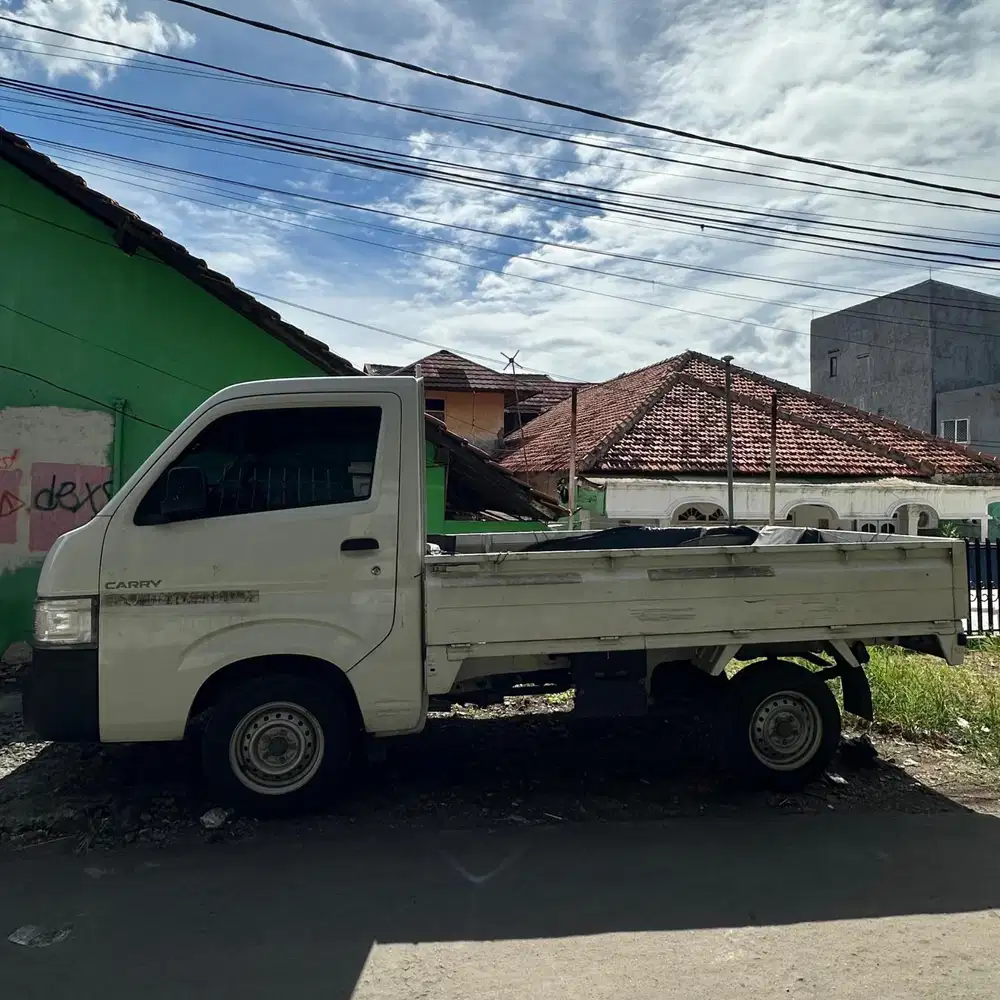 Suzuki Carry 2023 Bensin
