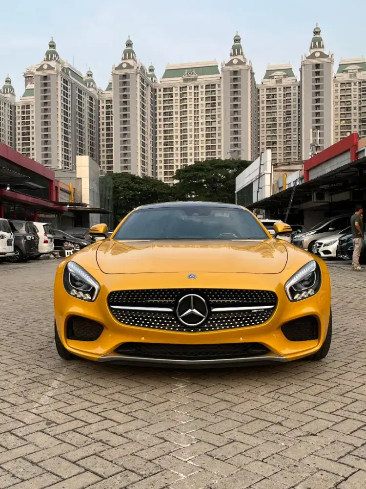 Mercedes Benz GTS AMG 2015