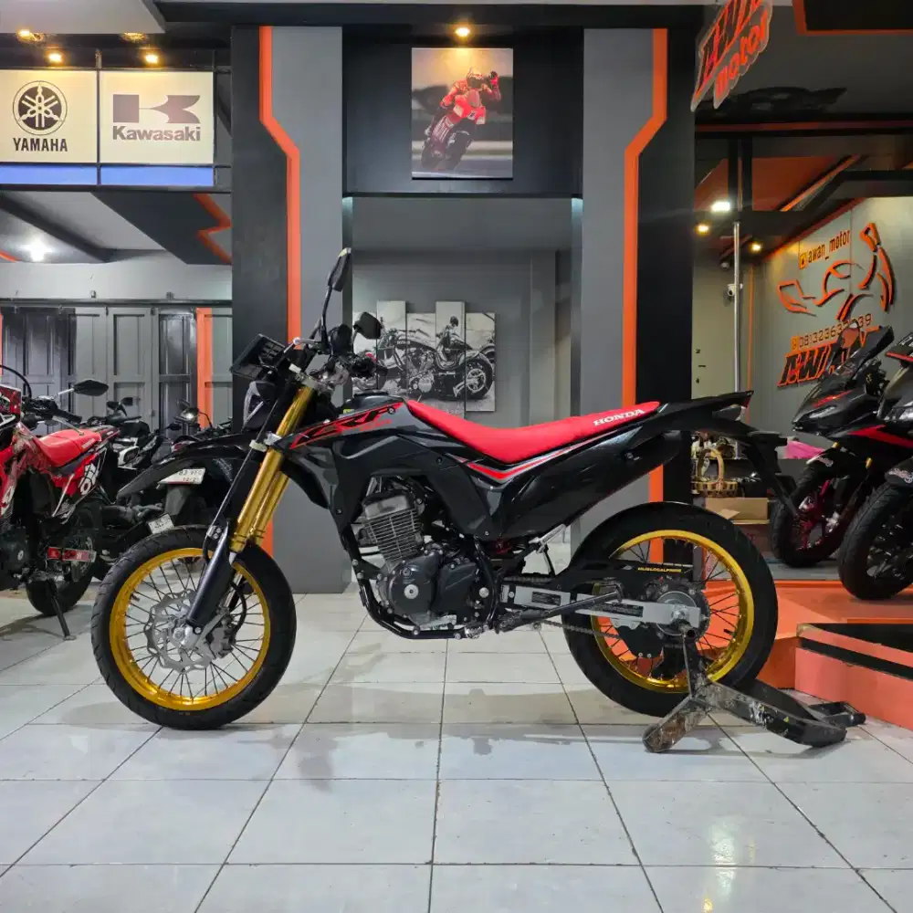 CRF SUPER MOTOR PARTS ORINYA ADA