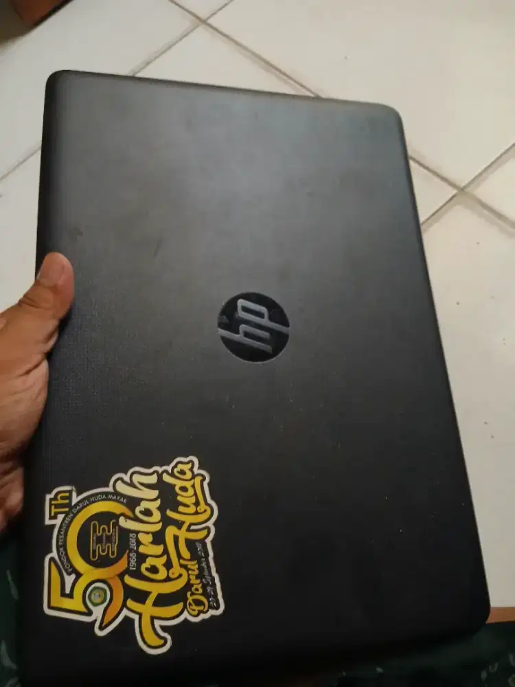 Bismillah jual laptop merk HP nego