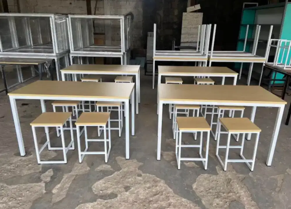 Meja Set Cafe / Meja Makan Murah dan Kokoh