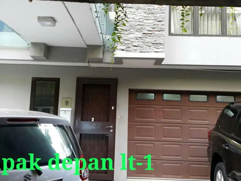 Rumah Townhouse Eksklusif Spring Hill 4 Lantai, Harga Terjangkau di Pusat Kemayoran