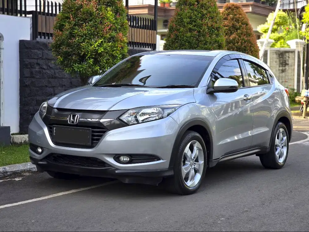 Honda  HR V 2016 E AT 1.5 Matic Silver