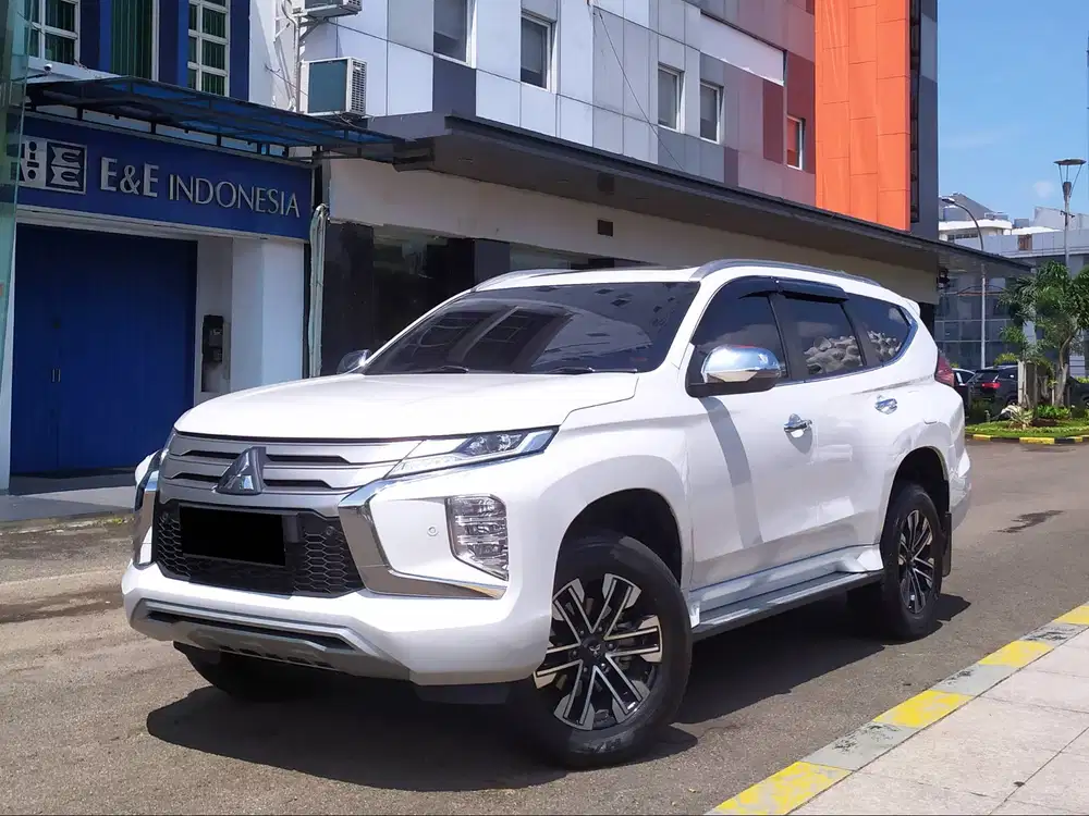 SUNROOF Km=30k PAJAK=SEPTEMBER GENAP MITSUBISHI NEW PAJERO DAKAR 2023