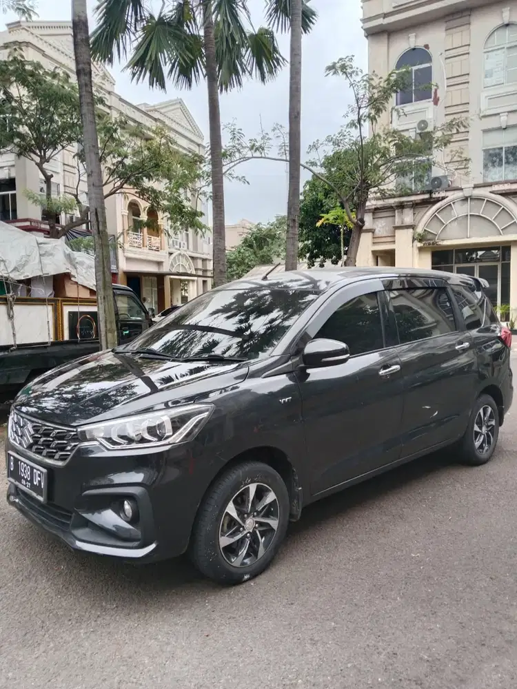Suzuki Ertiga GX Hybrid 2022 Matik Siap Pakai