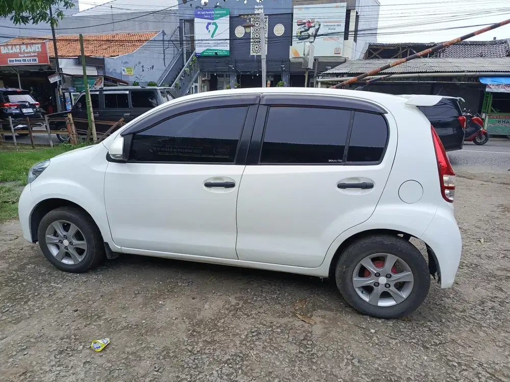 Daihatsu Sirion 2013 Bensin