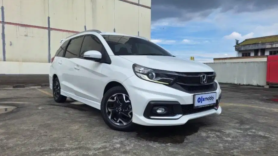 TERMURAH Honda Mobilio 1.5 RS Bensin-AT 2021 KMZ B