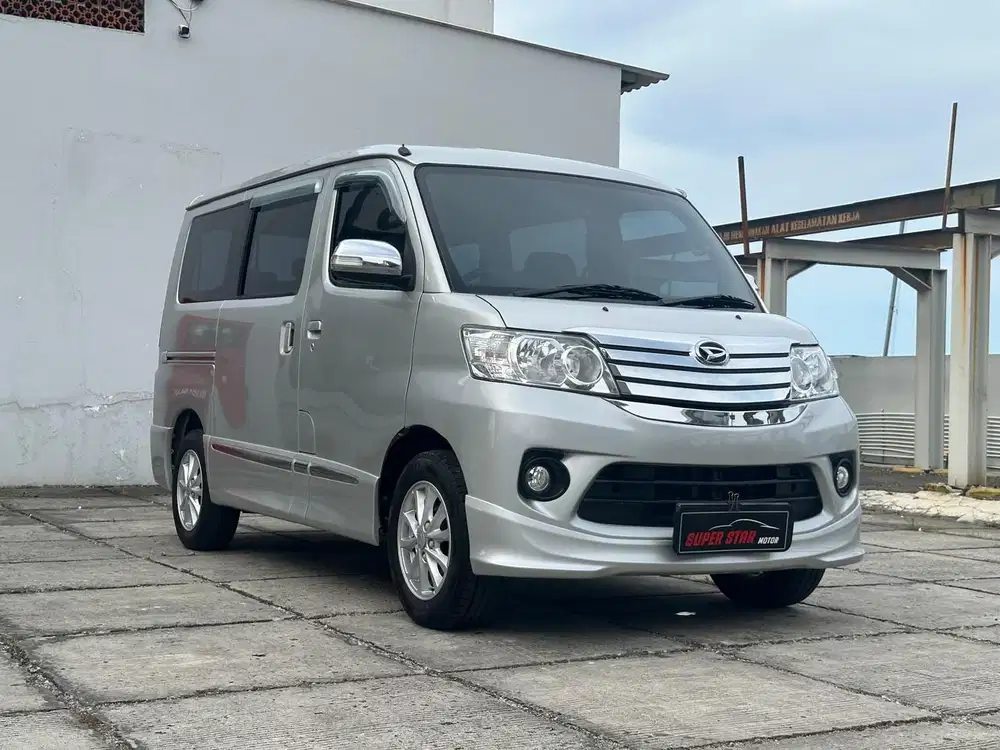daihatsu Luxio 1.5 X MT manual 2017