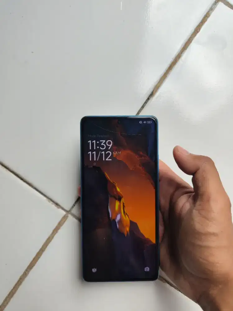 Poco f5 12/256 Fullset