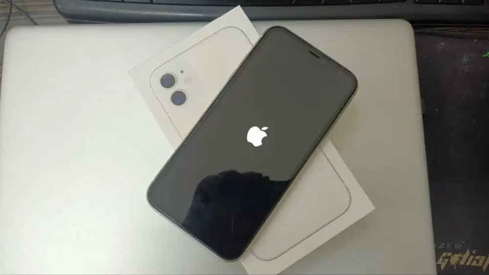 Iphone 11 128 GB White ID/A Mulus Terawat