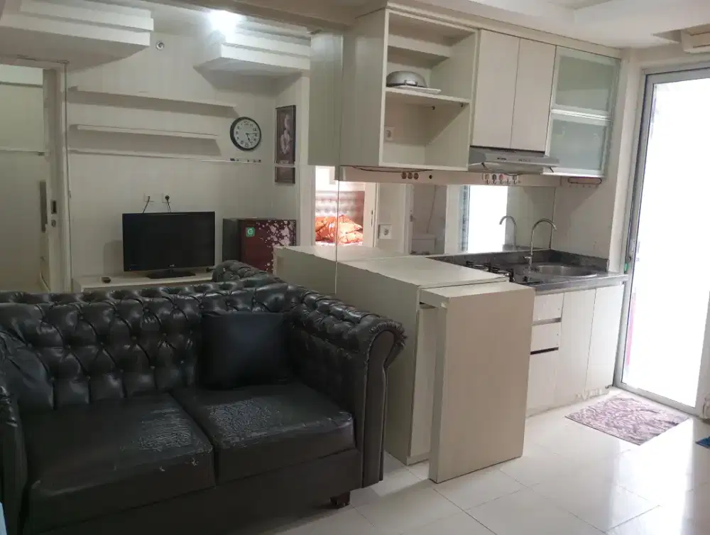 DISEWAKAN APARTEMEN BASSURA CITY 2 KAMAR FULL FURNIS