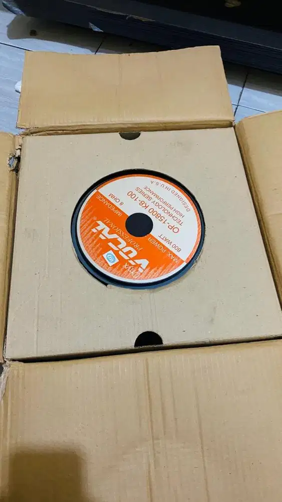 Speker onyx 15in masih baru