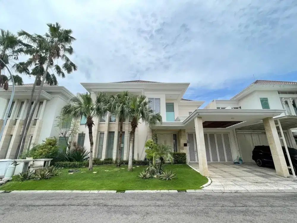 Rumah Minimalis Mewah, Pakuwon Indah La Riz Wood, Surabaya