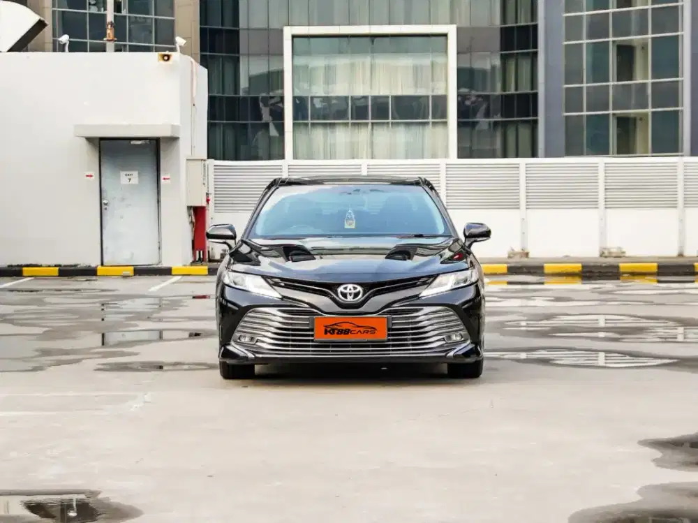 CAMRY V 2.5 MATIC 2020