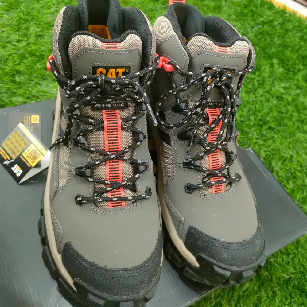 Sepatu Safety Caterpillar Invader Mid Vent CT Bungee Original -42