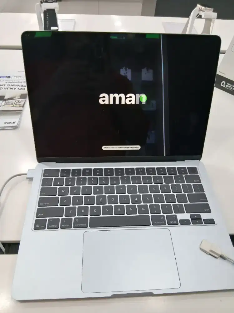 MACBOOK AIR CICILAN RINGAN SYARAT HANYA KTP SAJA
