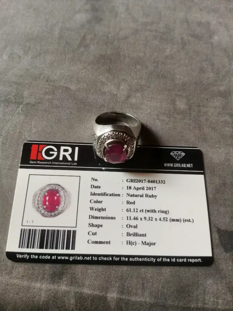 Cincin Ruby Sertifikat