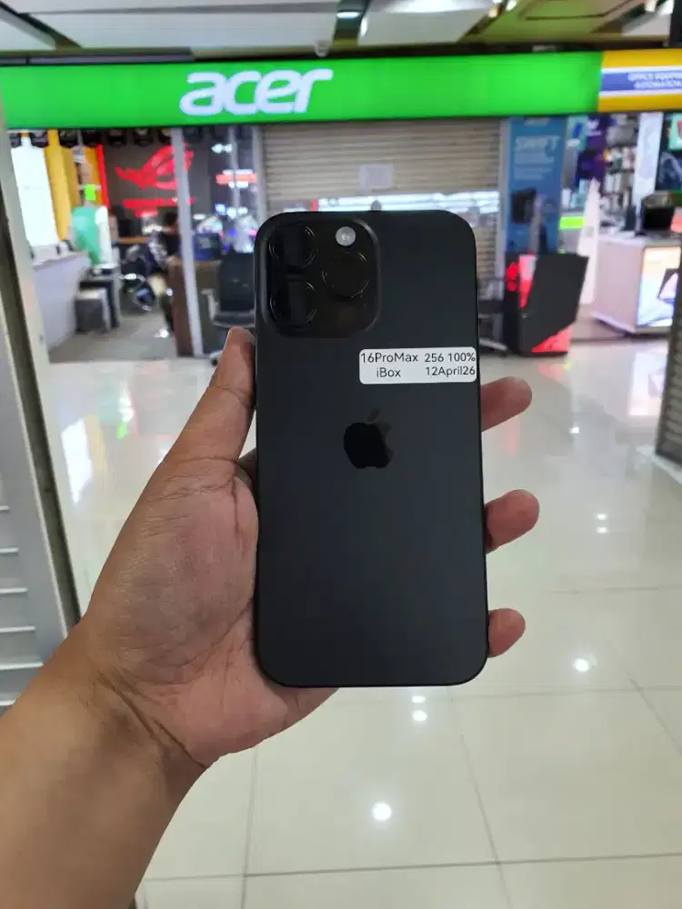 Iphone 16 Pro Max 256 GB Ibox Garansi ON april