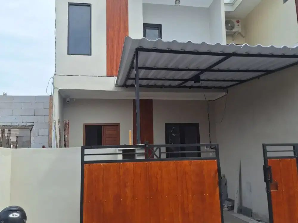 RUMAH BARU 2 LANTAI JL. GUNUNG INDRAKILA MONANG MANING DENPASAR BARAT BALI