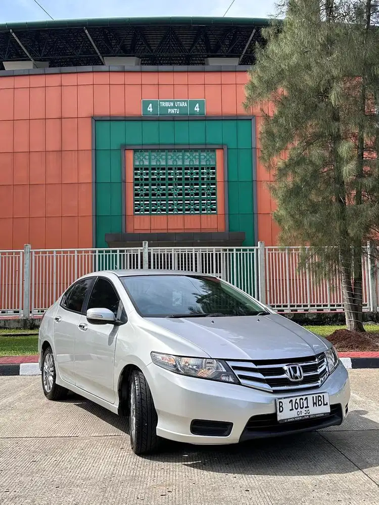 Honda City RS Matic 2013 kondisi istimewa