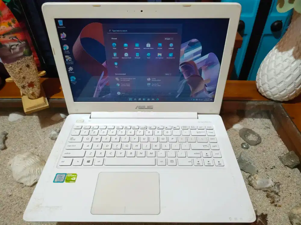 Asus A456u Core i5 gen7 Ram 12gb ddr4 SSD 256gb Nvidia