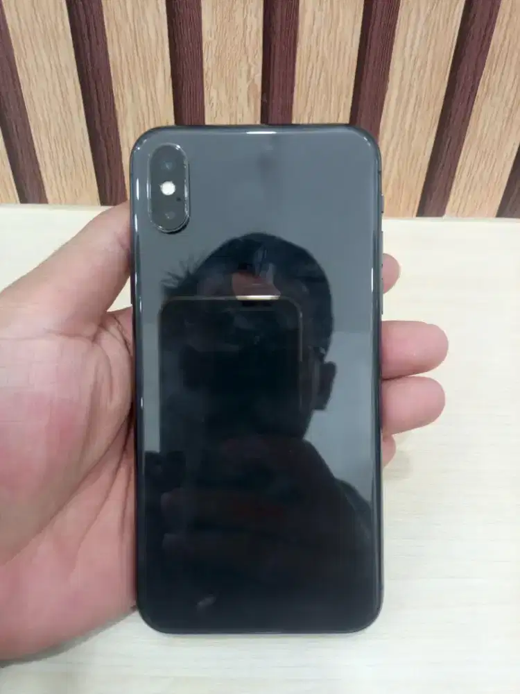 iPhone X 256GB Warna Black