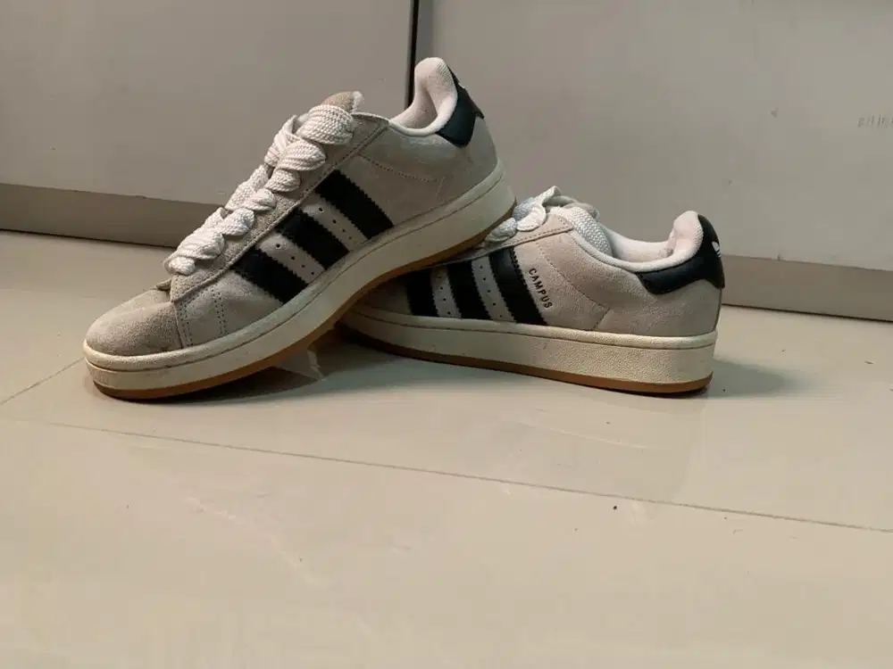 Adidas Campus 00s