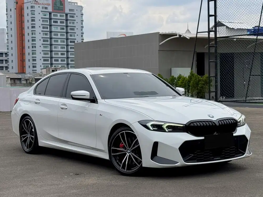 BMW 330i M Sport 2023 Low ODO Full Ori