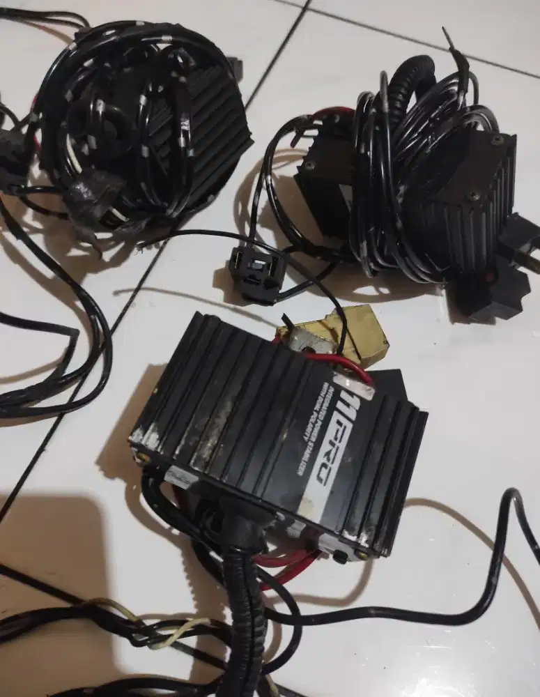 Relay lampu mobil merek mx 11 pro