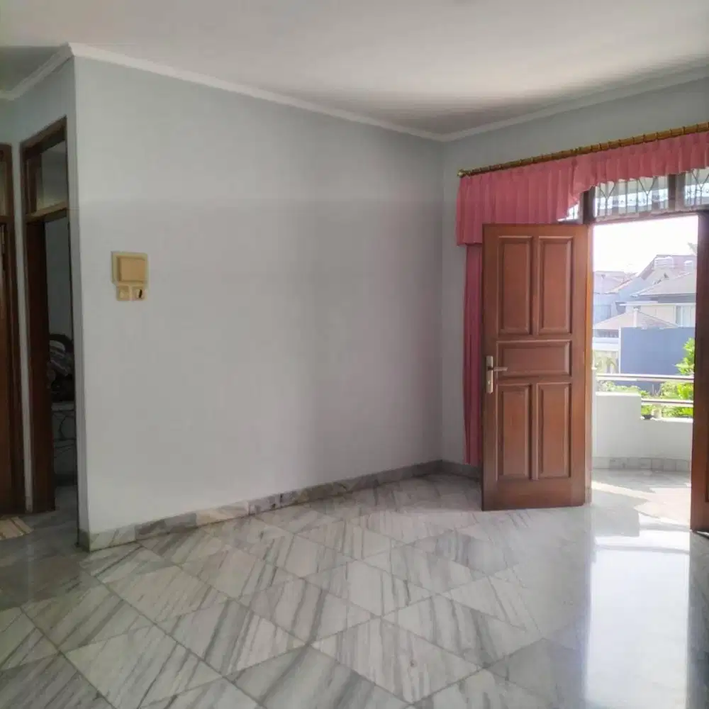 Dijual Rumah Mewah Lux di Sayap Surya Sumantri Bandung