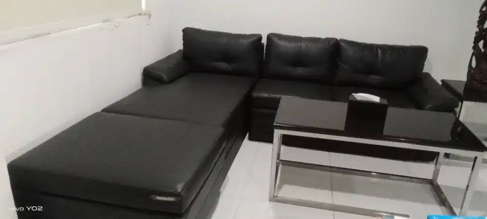 Dijual set meja dan kursi tamu Direksi